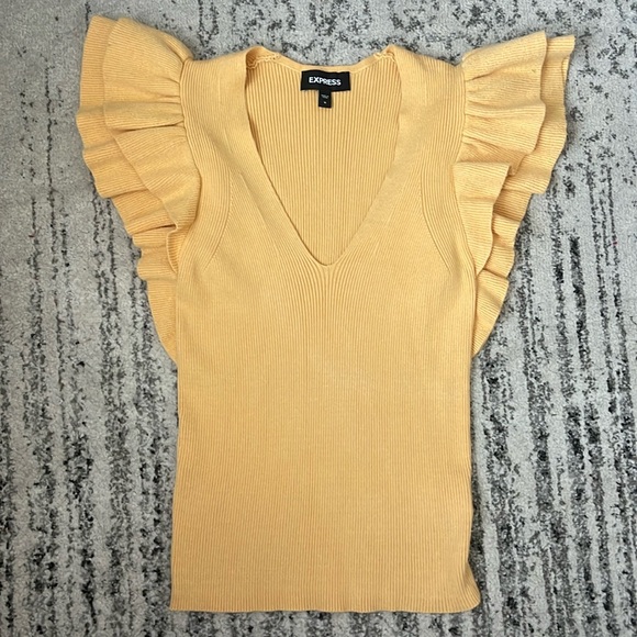 Express yellow ruffled sleeve sweater - Picture 1 of 2